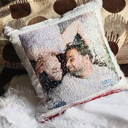 SEQUIN MAGIC PILLOW