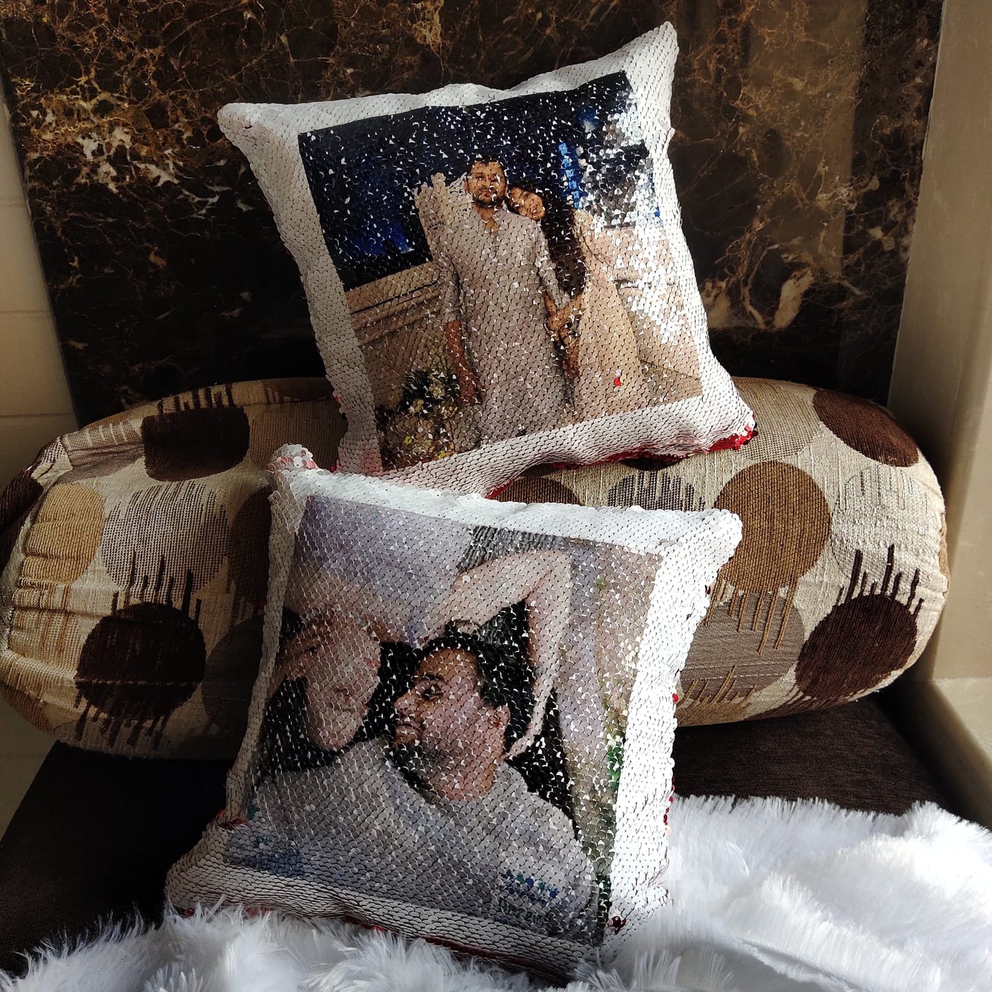 SEQUIN MAGIC PILLOW